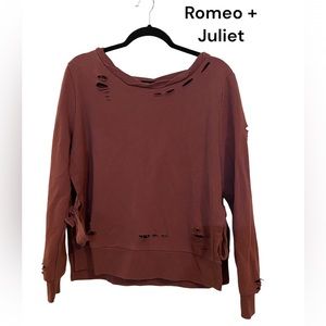 ROMEO + JULIET worn distressed look sweatshirt Large